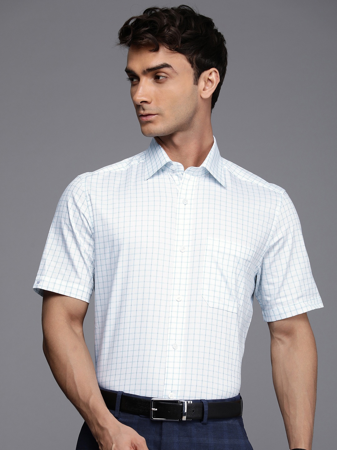 Louis Philippe Classic Fit Grid Tattersall Checked Pure Cotton Formal Shirt, Turquoise blue
Louis Philippe Classic Fit Grid Tattersall Checked Pure Cotton Formal Shirt, Turquoise blue