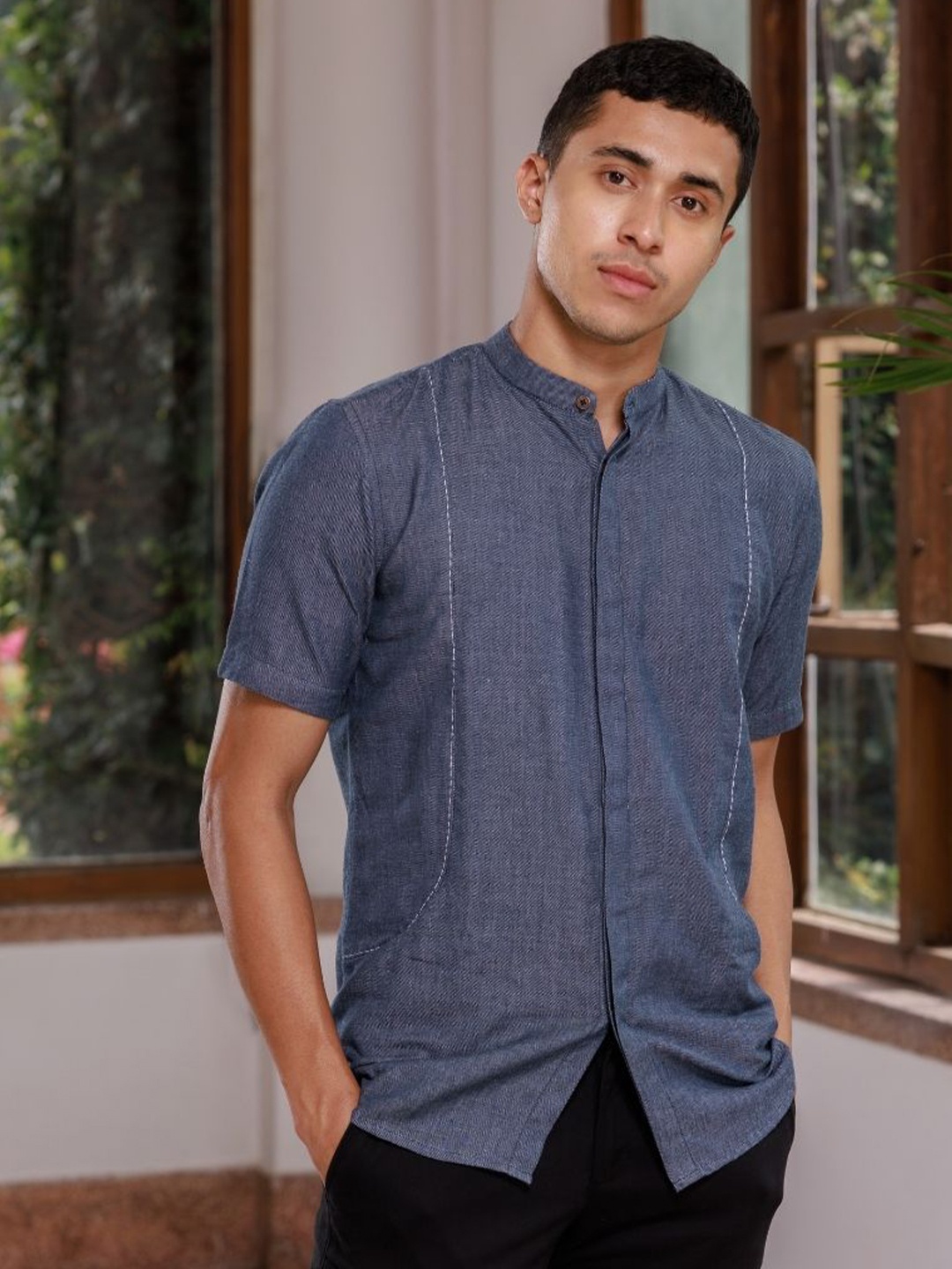 Wellbi Comfort Floral Printed Band Collar Embroidered Pure Cotton Casual Shirt, Navy blue
Wellbi Comfort Floral Printed Band Collar Embroidered Pure Cotton Casual Shirt, Navy blue
