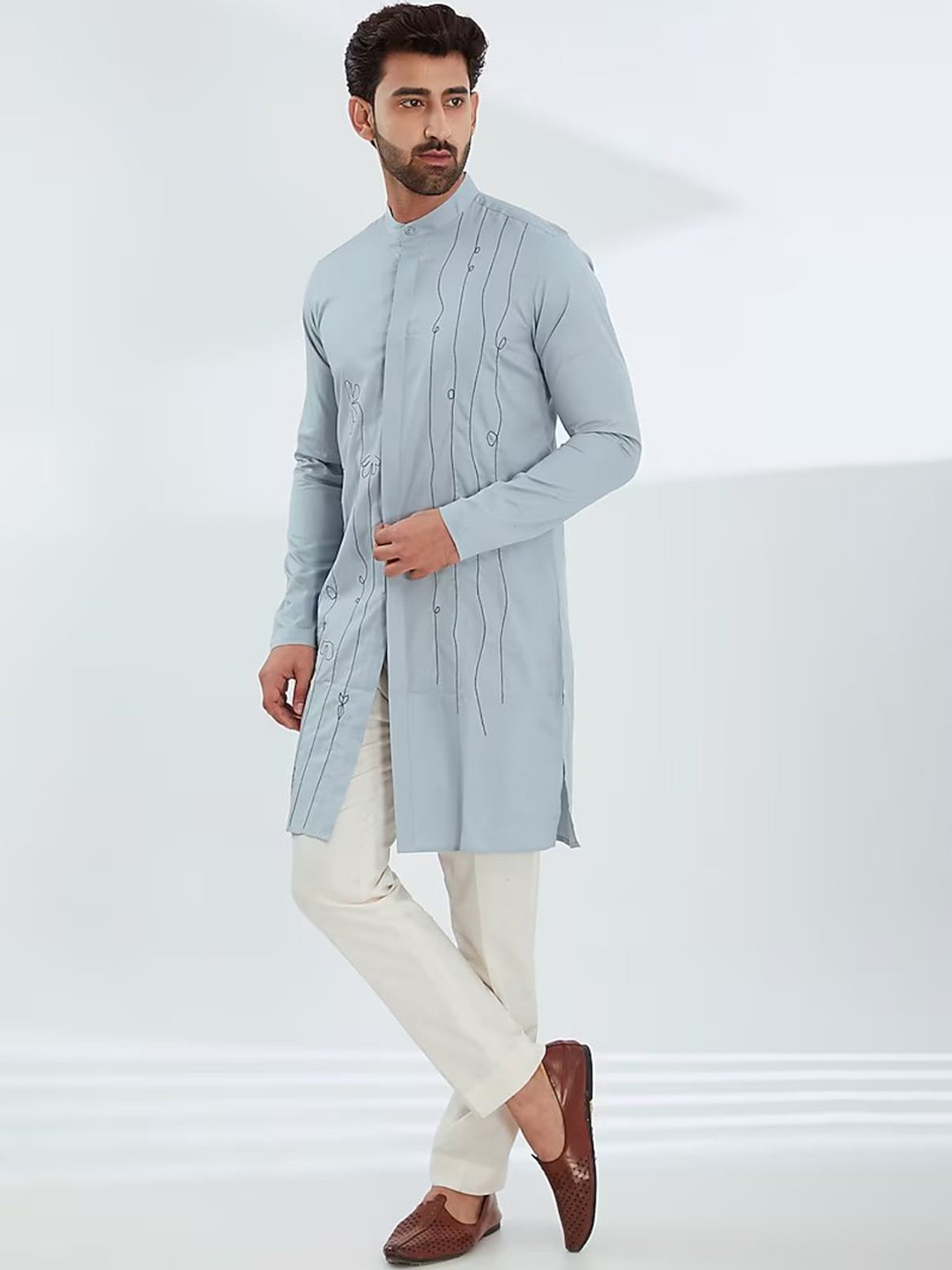 HE SPOKE Floral Embroidered Band Collar Thread Work Pure Cotton Straight Kurta, Blue
HE SPOKE Floral Embroidered Band Collar Thread Work Pure Cotton Straight Kurta, Blue
