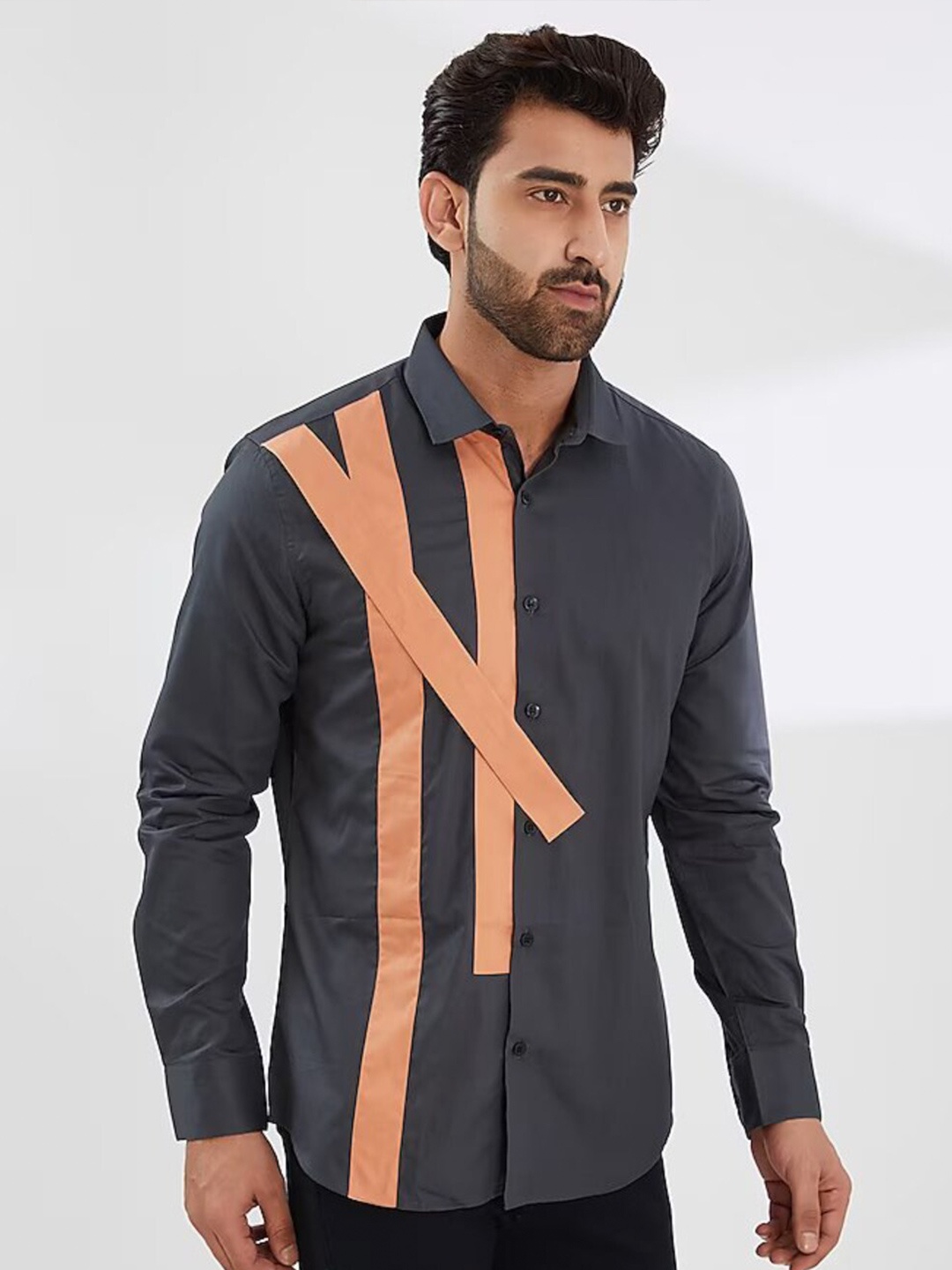 HE SPOKE Smart Tailored Fit Vertical Striped Spread Collar Pure Cotton Casual Shirt, Charcoal
HE SPOKE Smart Tailored Fit Vertical Striped Spread Collar Pure Cotton Casual Shirt, Charcoal