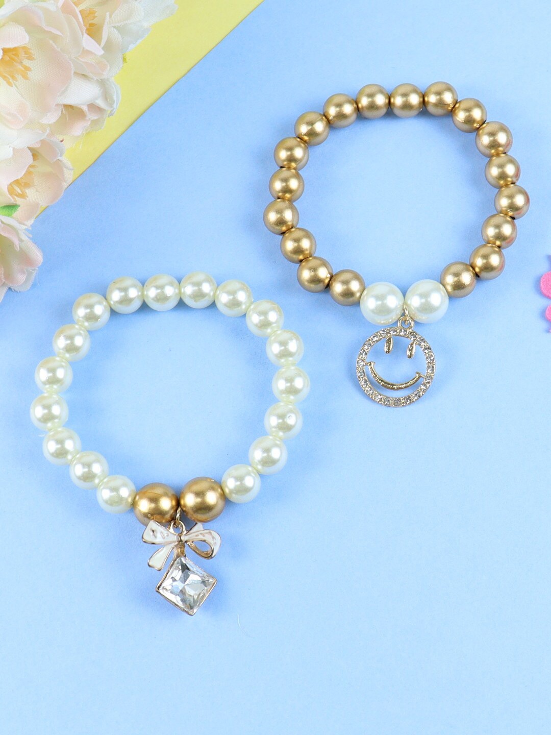 Asthetika Kids Girls Set of 2 Artificial Stones-Studded & Beaded Elasticated Bracelet, Gold
Asthetika Kids Girls Set of 2 Artificial Stones-Studded & Beaded Elasticated Bracelet, Gold
