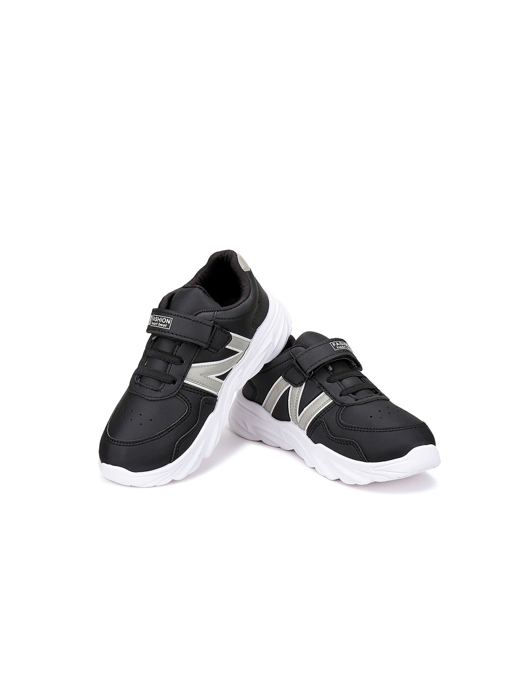 CAMRO Boys Velcro Running Shoes, Black