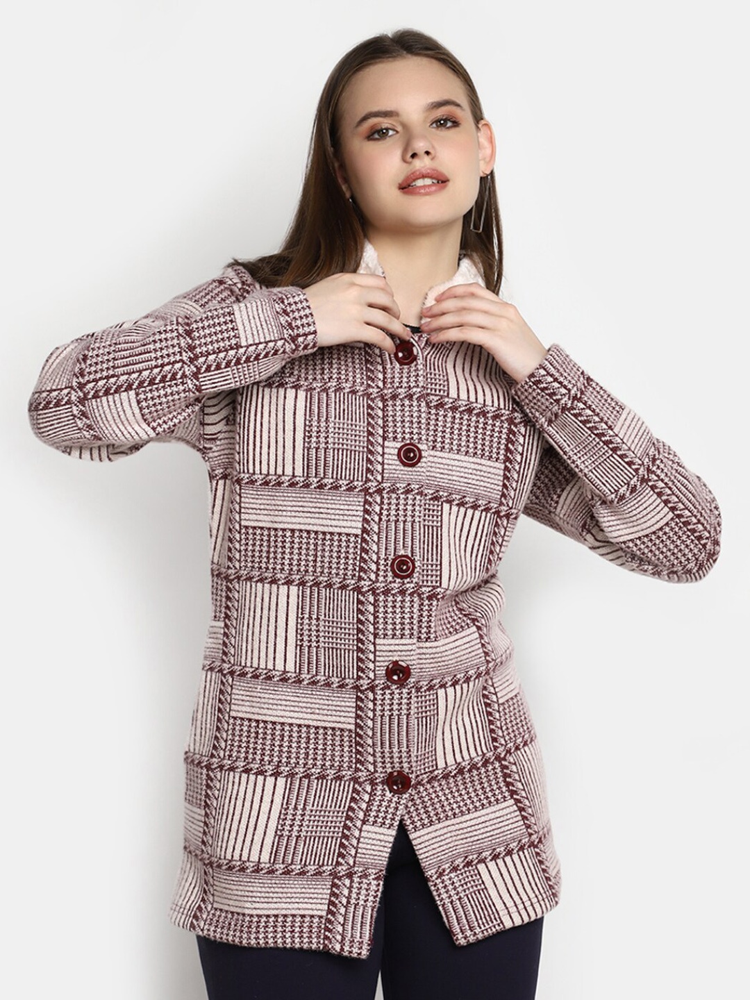 V-Mart Geometric Self Design Mandarin Collar Front Open Longline Sweatshirt, Maroon
V-Mart Geometric Self Design Mandarin Collar Front Open Longline Sweatshirt, Maroon