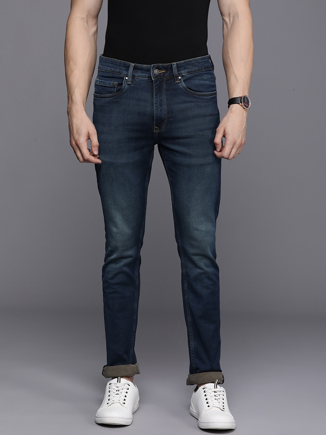 Louis Philippe Jeans Men Super Slim Fit Low-Rise Heavy Fade Stretchable Jeans, Navy blue
Louis Philippe Jeans Men Super Slim Fit Low-Rise Heavy Fade Stretchable Jeans, Navy blue