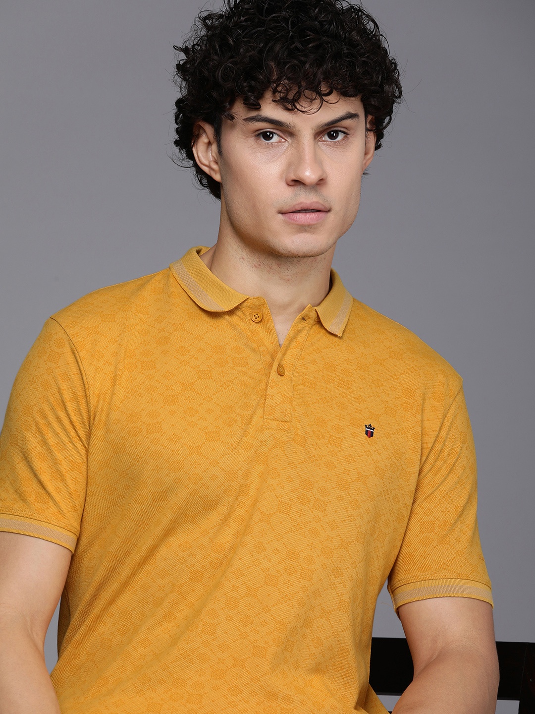 Louis Philippe Jeans Men Geometric Printed Polo Collar Pure Cotton Slim Fit T-shirt, Yellow
Louis Philippe Jeans Men Geometric Printed Polo Collar Pure Cotton Slim Fit T-shirt, Yellow