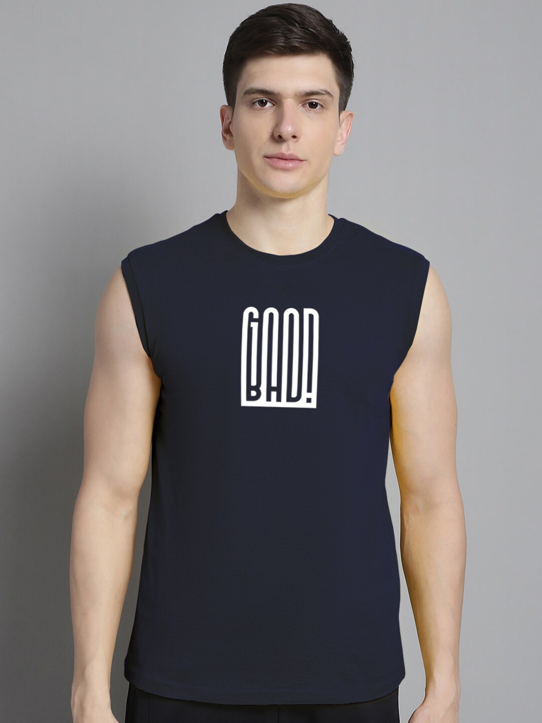 Friskers Typography Printed Pure Cotton Bio Wash Slim Fit Sports T-shirt, Navy blue
Friskers Typography Printed Pure Cotton Bio Wash Slim Fit Sports T-shirt, Navy blue