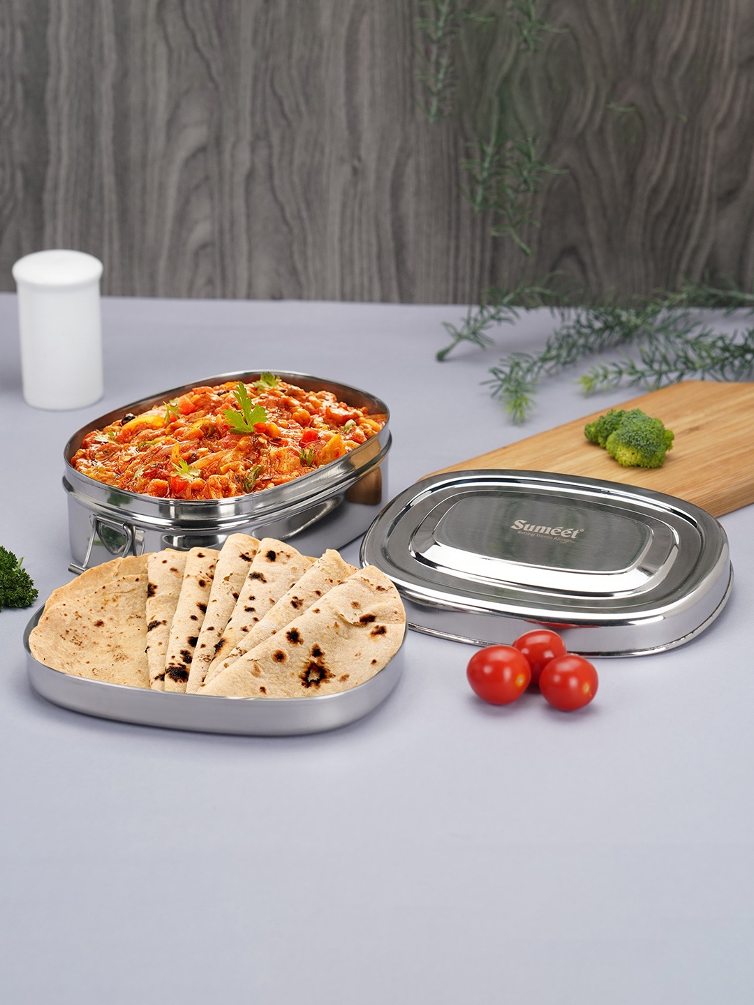 Sumeet Stainless Steel Rectangle Lunch Box 2 Compartments and Locking Clip 1 L, Silver
Sumeet Stainless Steel Rectangle Lunch Box 2 Compartments and Locking Clip 1 L, Silver