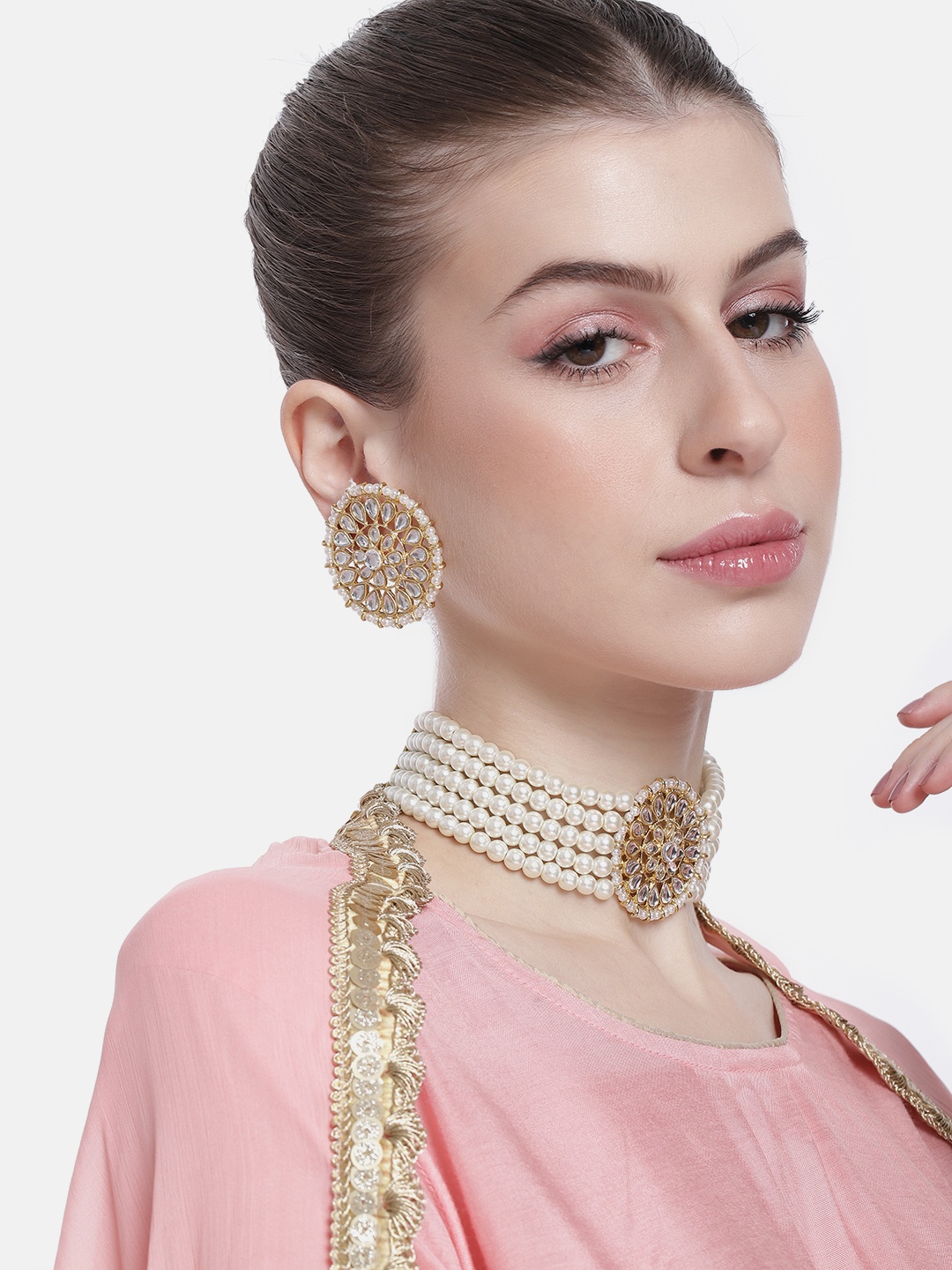 Peora Women Gold-Plated Kundan Studded & Beaded Choker Necklace with Earrings, White
Peora Women Gold-Plated Kundan Studded & Beaded Choker Necklace with Earrings, White
