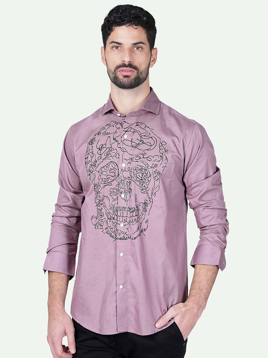 FRENCH CROWN Standard Skull Hand Painted Cutaway Collar Oxford Cotton Casual Shirt, Pink
FRENCH CROWN Standard Skull Hand Painted Cutaway Collar Oxford Cotton Casual Shirt, Pink