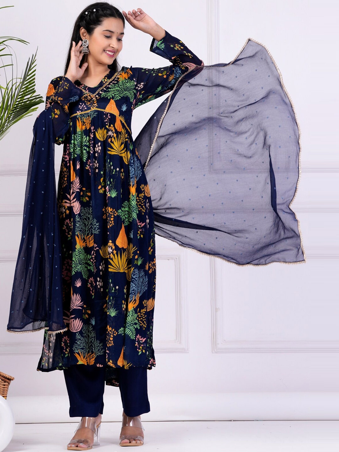 EtnicaWear Floral Printed Beads and Stones Pure Silk Kurta with Trousers & Dupatta, Navy blue
EtnicaWear Floral Printed Beads and Stones Pure Silk Kurta with Trousers & Dupatta, Navy blue