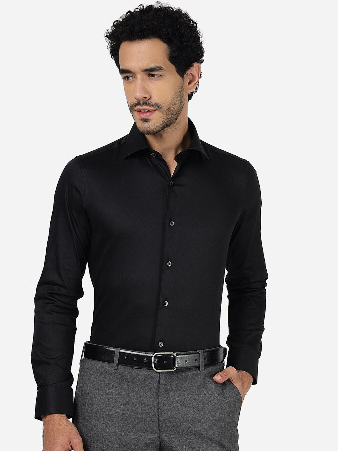 WYRE Slim Fit Cutaway Collar Pure Cotton Formal Shirt, Black
WYRE Slim Fit Cutaway Collar Pure Cotton Formal Shirt, Black