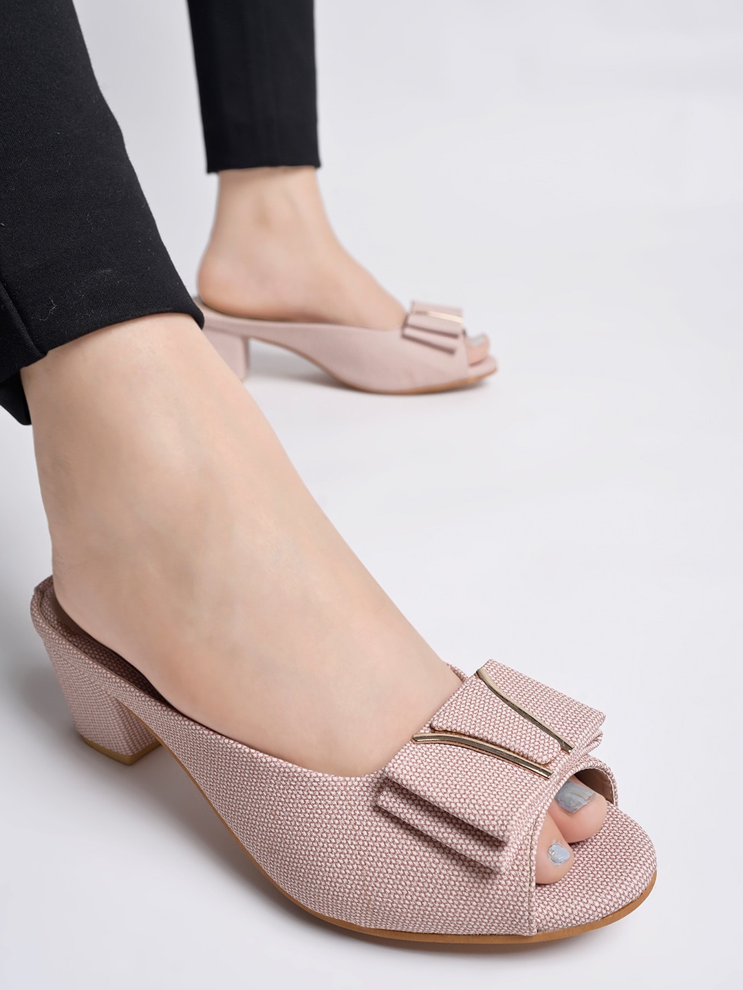 Shoetopia Textured Party Block Peep Toes With Bows, Peach