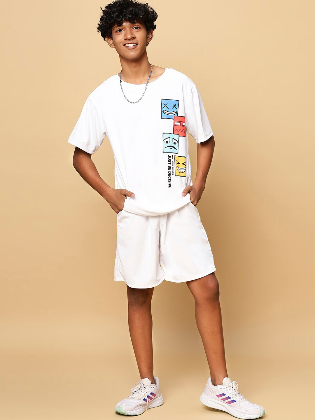 TeenTrums Printed T-shirt & Shorts, White
TeenTrums Printed T-shirt & Shorts, White