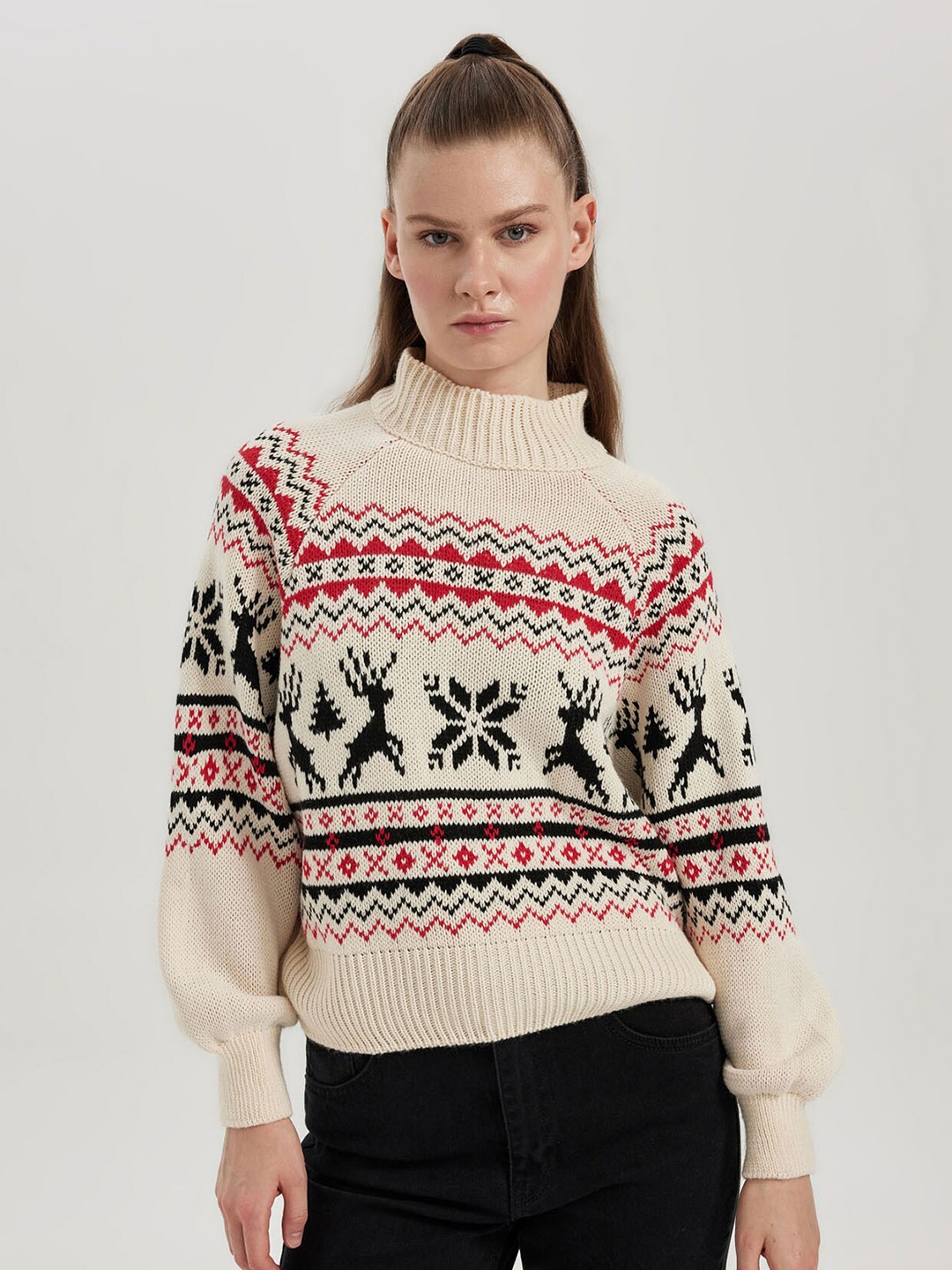 DeFacto Conversational Printed Mock Collar Long Sleeves Acrylic Pullover Sweater, Beige
DeFacto Conversational Printed Mock Collar Long Sleeves Acrylic Pullover Sweater, Beige