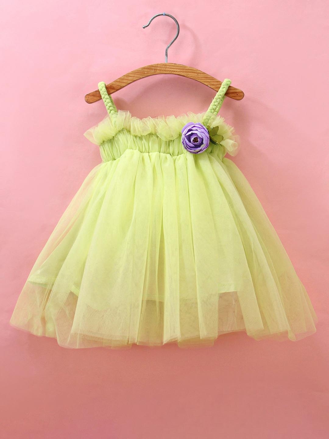 Enfance Girls Self Design Shoulder Strap Gathered or Pleated Net Fit & Flare Dress, Green
Enfance Girls Self Design Shoulder Strap Gathered or Pleated Net Fit & Flare Dress, Green