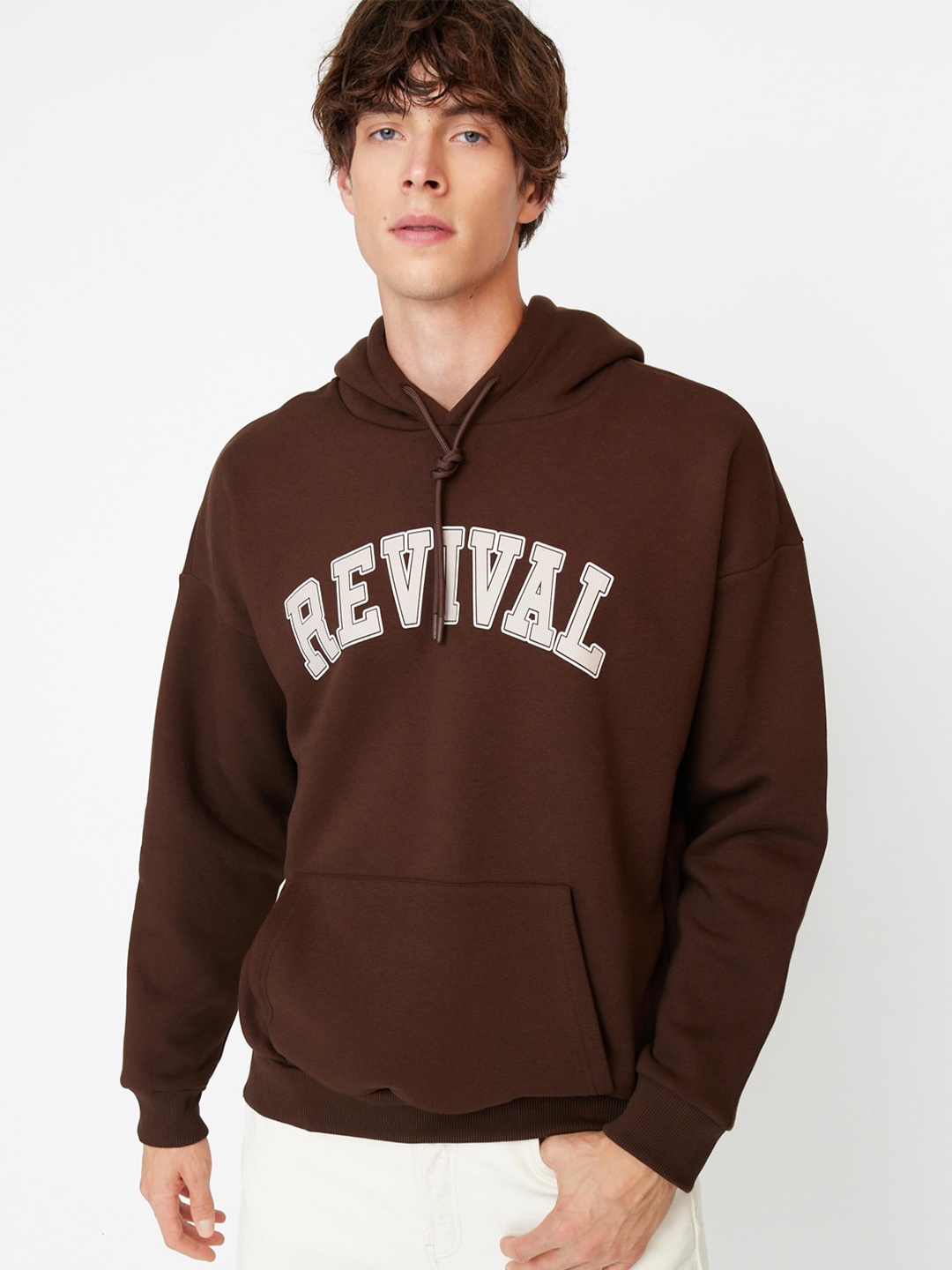 Trendyol Unisex Typography Printed Hooded Long Sleeve Pullover Sweatshirt, Maroon
Trendyol Unisex Typography Printed Hooded Long Sleeve Pullover Sweatshirt, Maroon