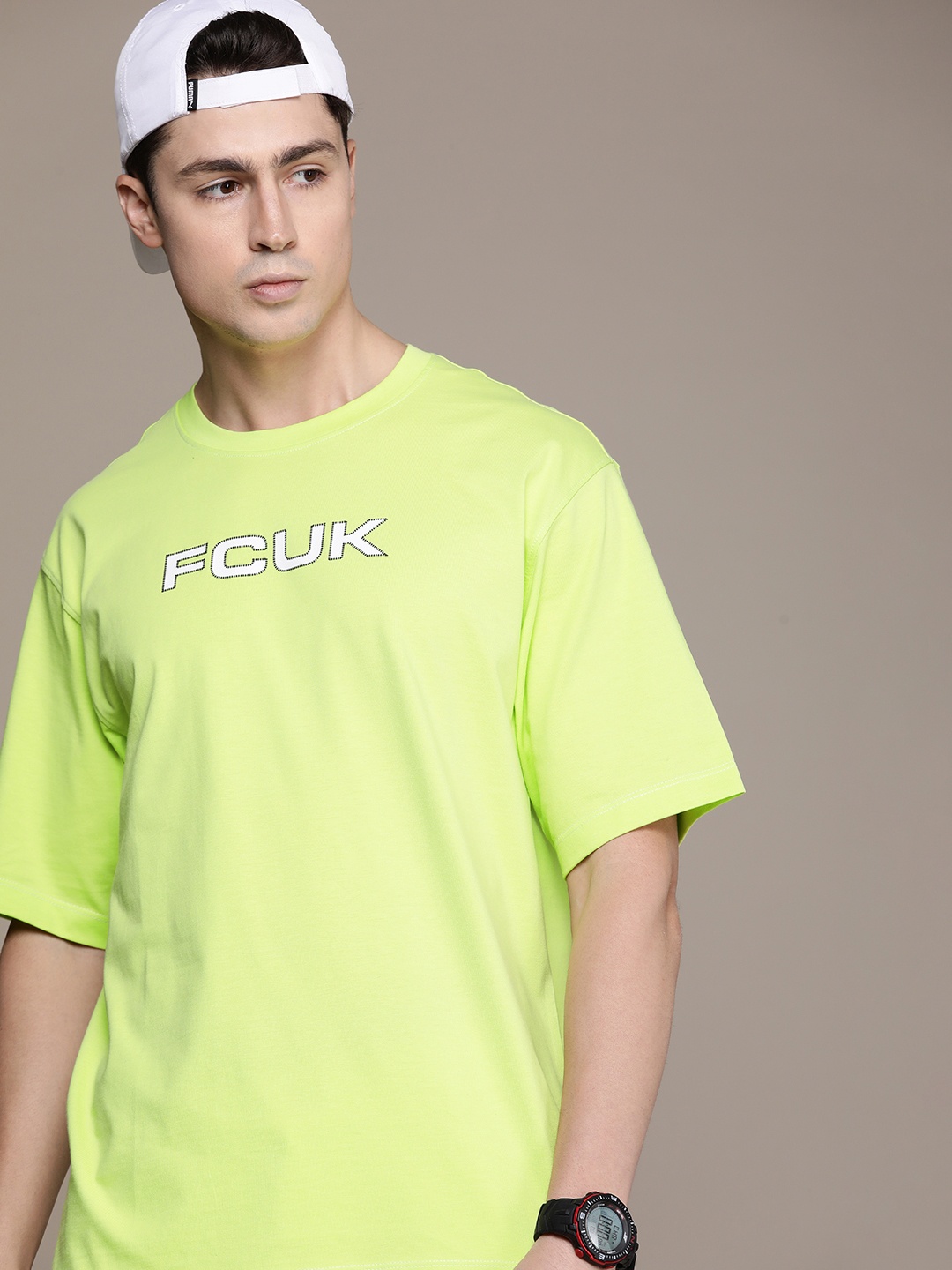 FCUK Brand Logo Printed Drop-Shoulder Sleeves Pure Cotton Oversized T-shirt, Fluorescent green
FCUK Brand Logo Printed Drop-Shoulder Sleeves Pure Cotton Oversized T-shirt, Fluorescent green
