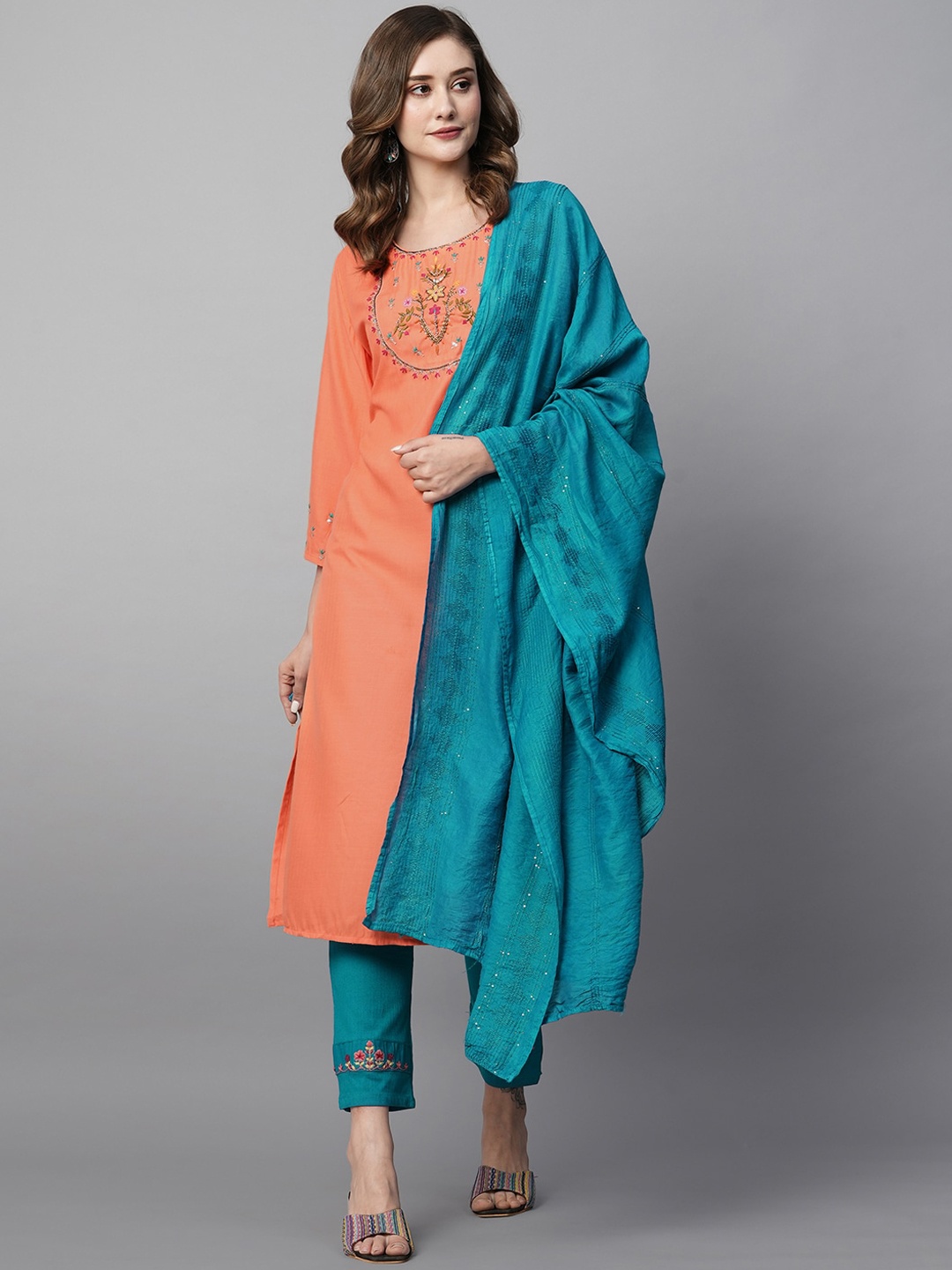 KALINI Floral Yoke Design Beads & Stones Straight Kurta & Trouser With Dupatta, Orange
KALINI Floral Yoke Design Beads & Stones Straight Kurta & Trouser With Dupatta, Orange