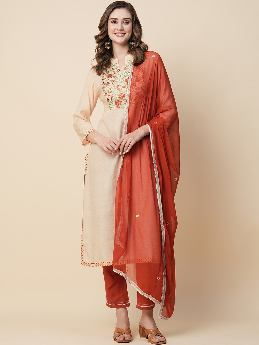 KALINI Floral Yoke Design Mandarin Collar Pure Cotton Kurta With Trousers & Dupatta, Beige
KALINI Floral Yoke Design Mandarin Collar Pure Cotton Kurta With Trousers & Dupatta, Beige