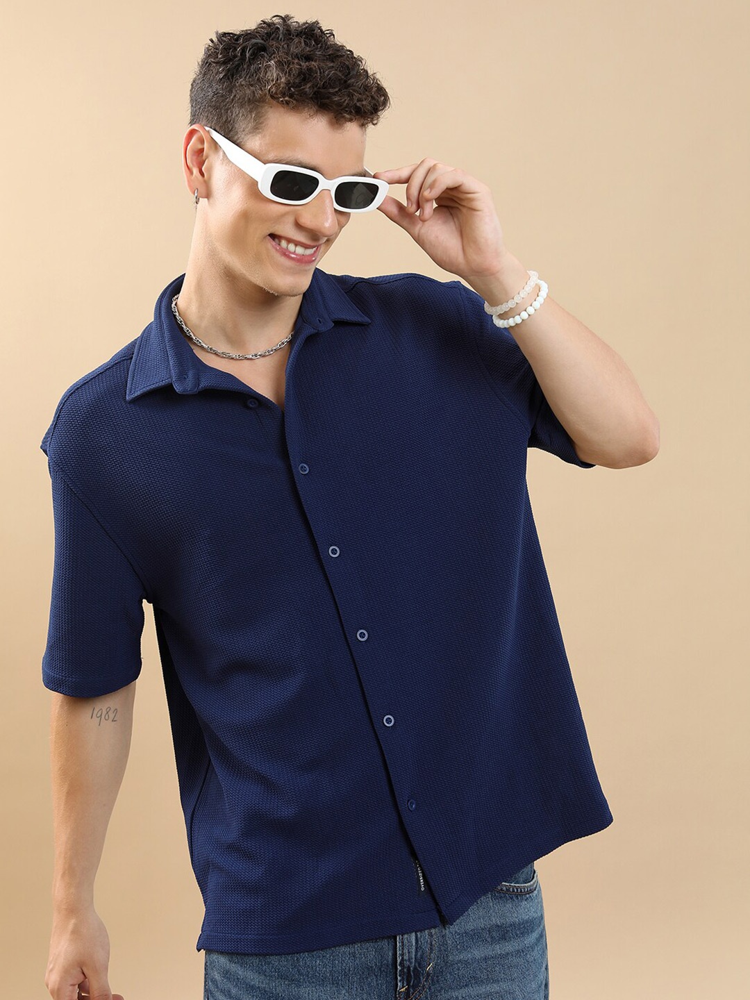 HIGHLANDER Oversized Spread Collar Casual Shirt, Navy blue
