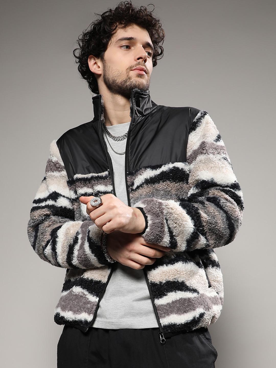 Campus Sutra Abstract Self Design Windcheater Faux Fur Trim Tailored Jacket, Black
Campus Sutra Abstract Self Design Windcheater Faux Fur Trim Tailored Jacket, Black