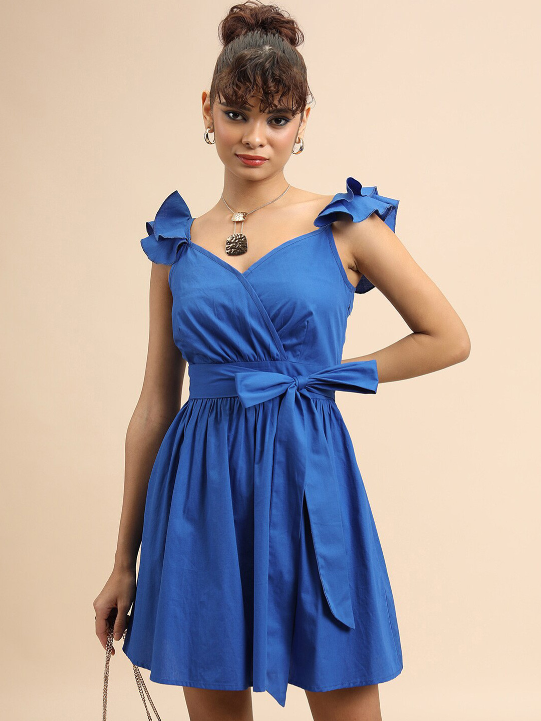 Tokyo Talkies Blue Gathered Or Pleated Cotton Wrap Mini Dress
Tokyo Talkies Blue Gathered Or Pleated Cotton Wrap Mini Dress