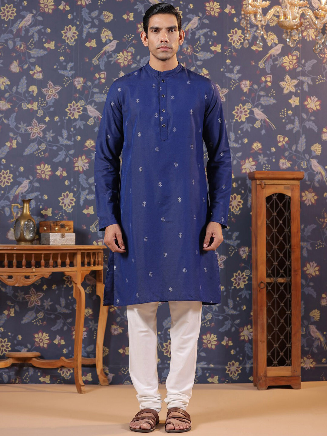 House of Pataudi Floral Printed Band Collar Kurta, Navy blue 
House of Pataudi Floral Printed Band Collar Kurta, Navy blue