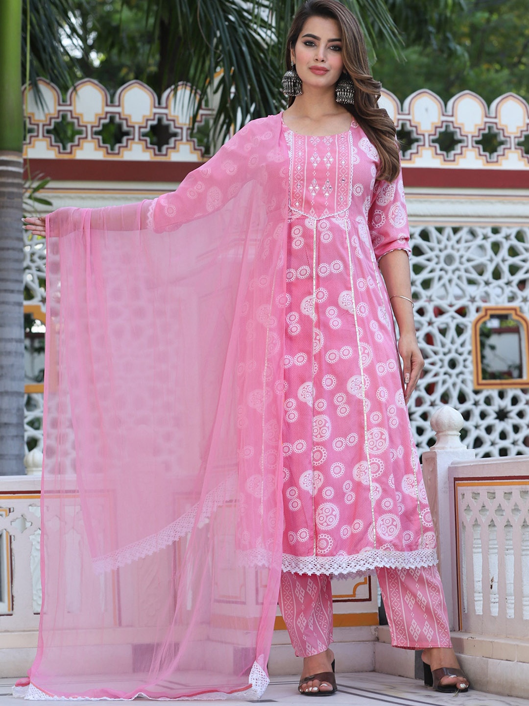 SINGNI Ethnic Motifs Printed Mirror Work Panelled A-Line Kurta & Trousers With Dupatta, Pink
SINGNI Ethnic Motifs Printed Mirror Work Panelled A-Line Kurta & Trousers With Dupatta, Pink