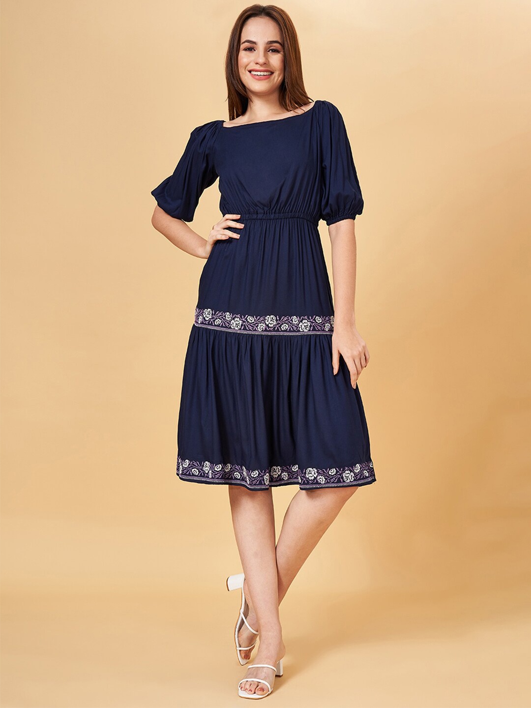 Honey by Pantaloons Embroidered Boat Neck Puff Sleeve Fit & Flare Knee Length Dress, Navy blue
Honey by Pantaloons Embroidered Boat Neck Puff Sleeve Fit & Flare Knee Length Dress, Navy blue