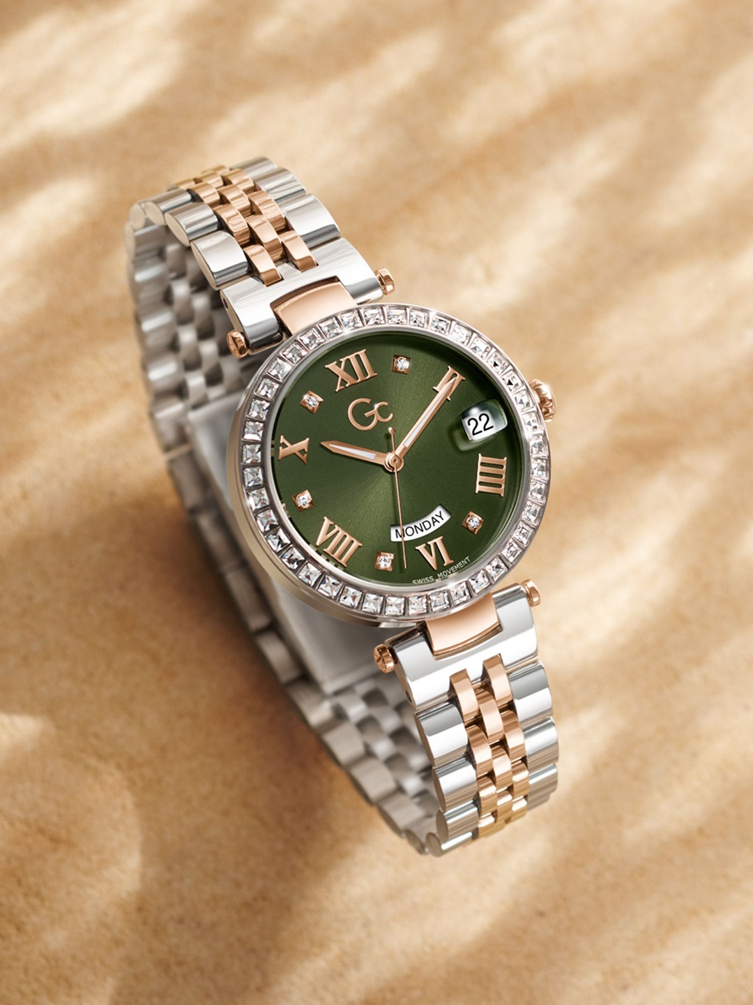 GC Women Embellished Dial & Stainless Steel Bracelet Style Analogue Watch Z01010L9MF, Green
GC Women Embellished Dial & Stainless Steel Bracelet Style Analogue Watch Z01010L9MF, Green