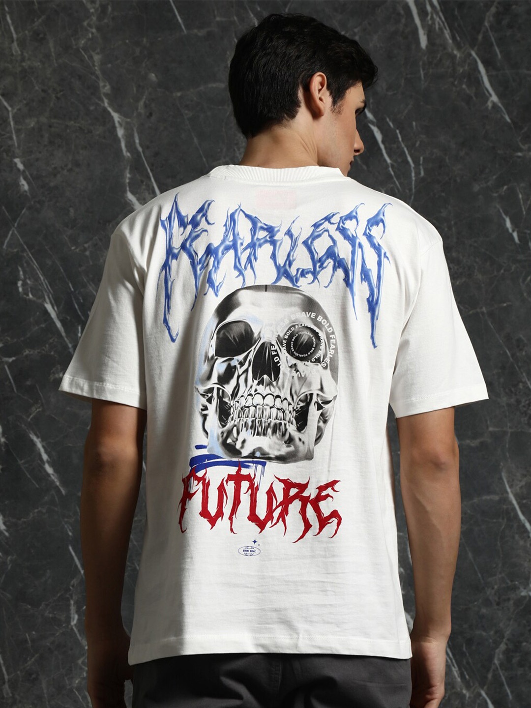 Breakbounce Off White Graphic Printed Drop-Shoulder Sleeves Cotton Oversized T-shirt
Breakbounce Off White Graphic Printed Drop-Shoulder Sleeves Cotton Oversized T-shirt