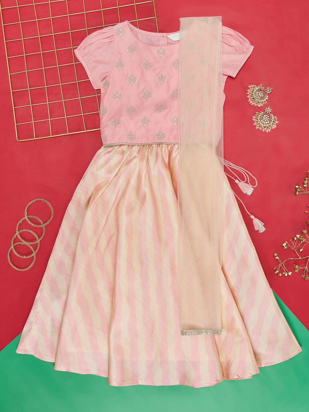AKKRITI BY PANTALOONS Girls Embroidered Ready to Wear Lehenga & Blouse With Dupatta, Peach
AKKRITI BY PANTALOONS Girls Embroidered Ready to Wear Lehenga & Blouse With Dupatta, Peach