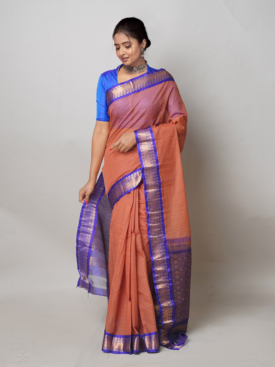 Unnati Silks Pure Cotton Handloom Gadwal Saree, Brown
Unnati Silks Pure Cotton Handloom Gadwal Saree, Brown