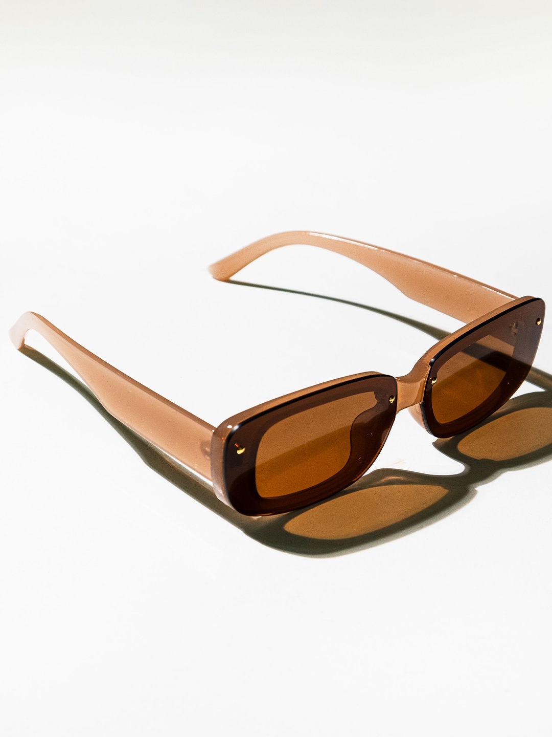 CHOKORE Women Rectangle Sunglasses With UV Protected Lens -CHKSW_02, Brown
CHOKORE Women Rectangle Sunglasses With UV Protected Lens -CHKSW_02, Brown