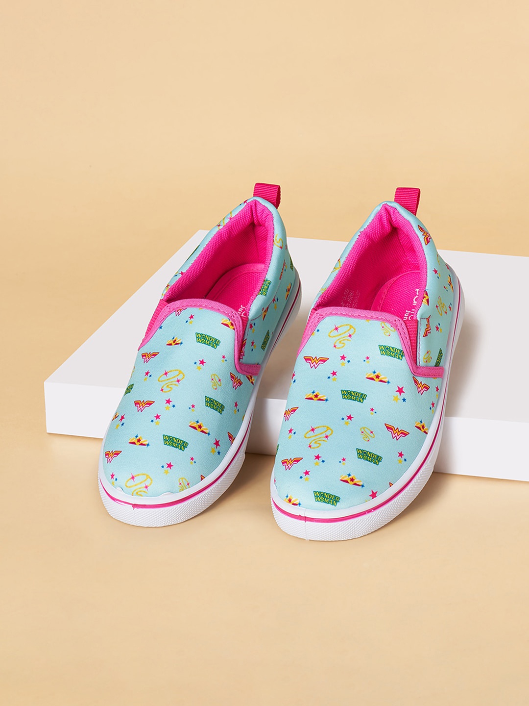 Pantaloons Junior Girls Printed Textile Comfort Insole Slip-On Sneakers, Sea green
Pantaloons Junior Girls Printed Textile Comfort Insole Slip-On Sneakers, Sea green