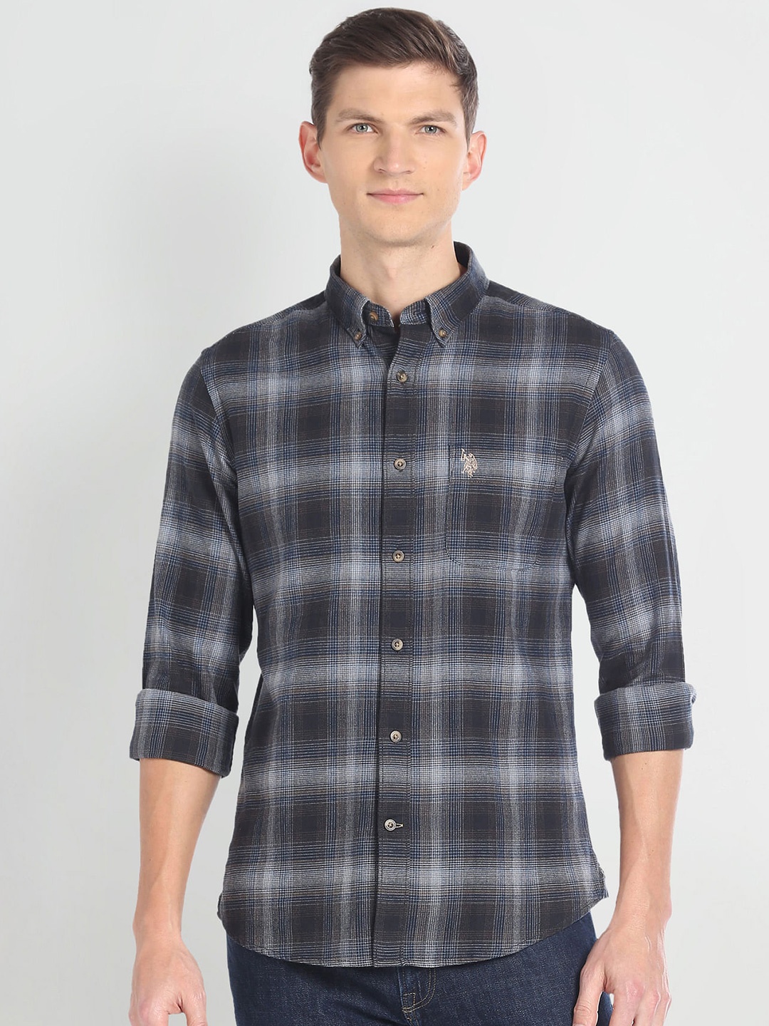 U.S. Polo Assn. Denim Co. Slim Fit Tartan Checked Plaid Pure Cotton Casual Shirt, Navy blue
U.S. Polo Assn. Denim Co. Slim Fit Tartan Checked Plaid Pure Cotton Casual Shirt, Navy blue