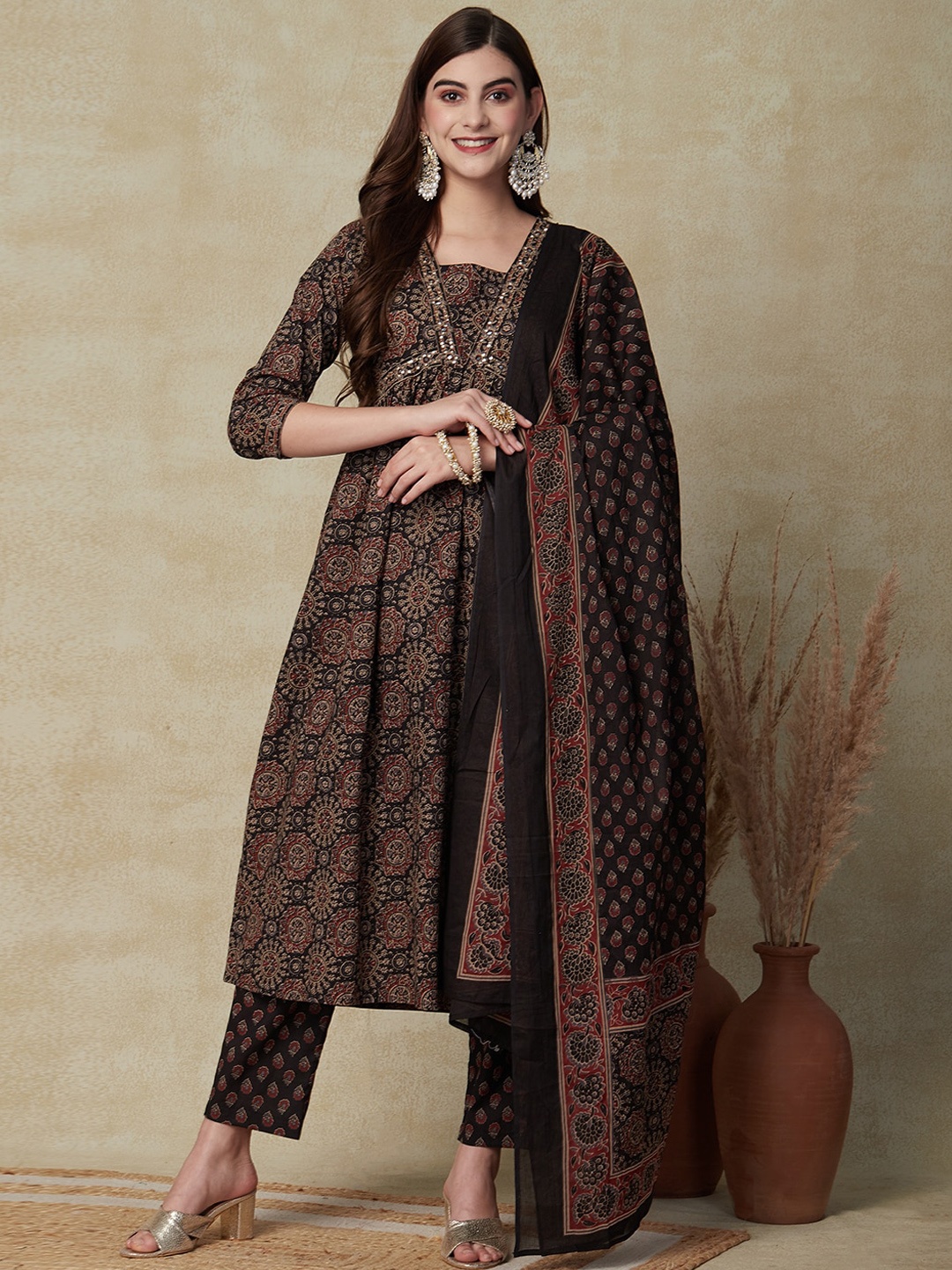 FASHOR Ethnic Motifs Printed Thread Work Pure Cotton A-line Kurta With Trousers & Dupatta, Black
FASHOR Ethnic Motifs Printed Thread Work Pure Cotton A-line Kurta With Trousers & Dupatta, Black
