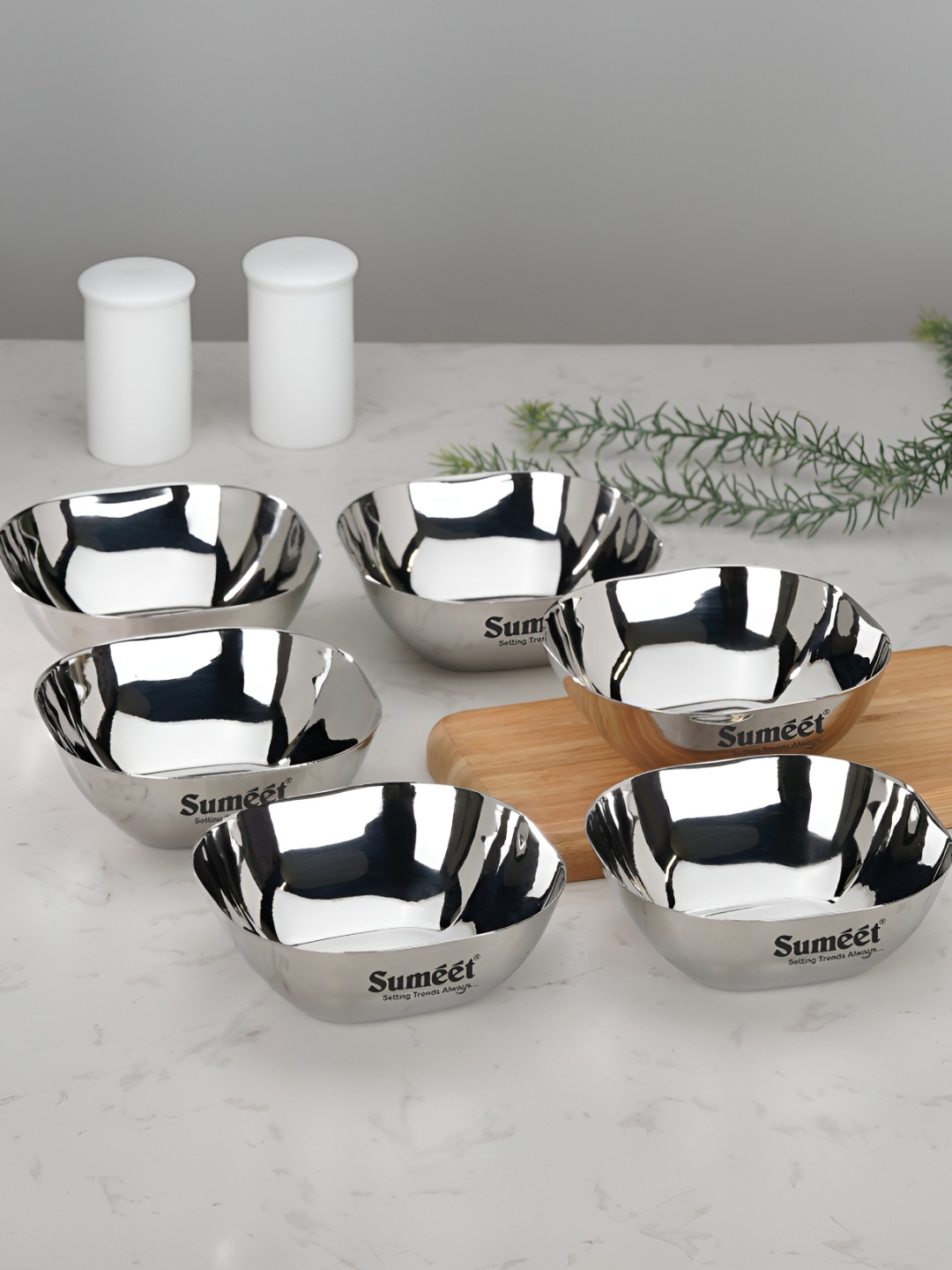 Sumeet 6 Pieces Stainless Steel Mirror Finish Apple Square Bowls 350 ml Each, Silver
Sumeet 6 Pieces Stainless Steel Mirror Finish Apple Square Bowls 350 ml Each, Silver