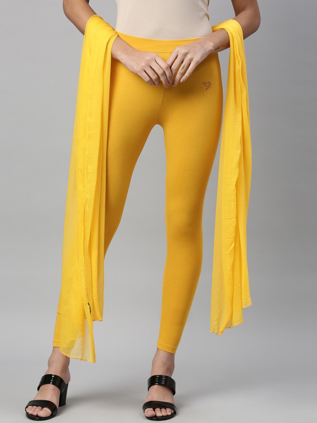 TWIN BIRDS Women Solid Super Stretch Cotton Ankle Length Leggings with dupatta, Yellow
TWIN BIRDS Women Solid Super Stretch Cotton Ankle Length Leggings with dupatta, Yellow