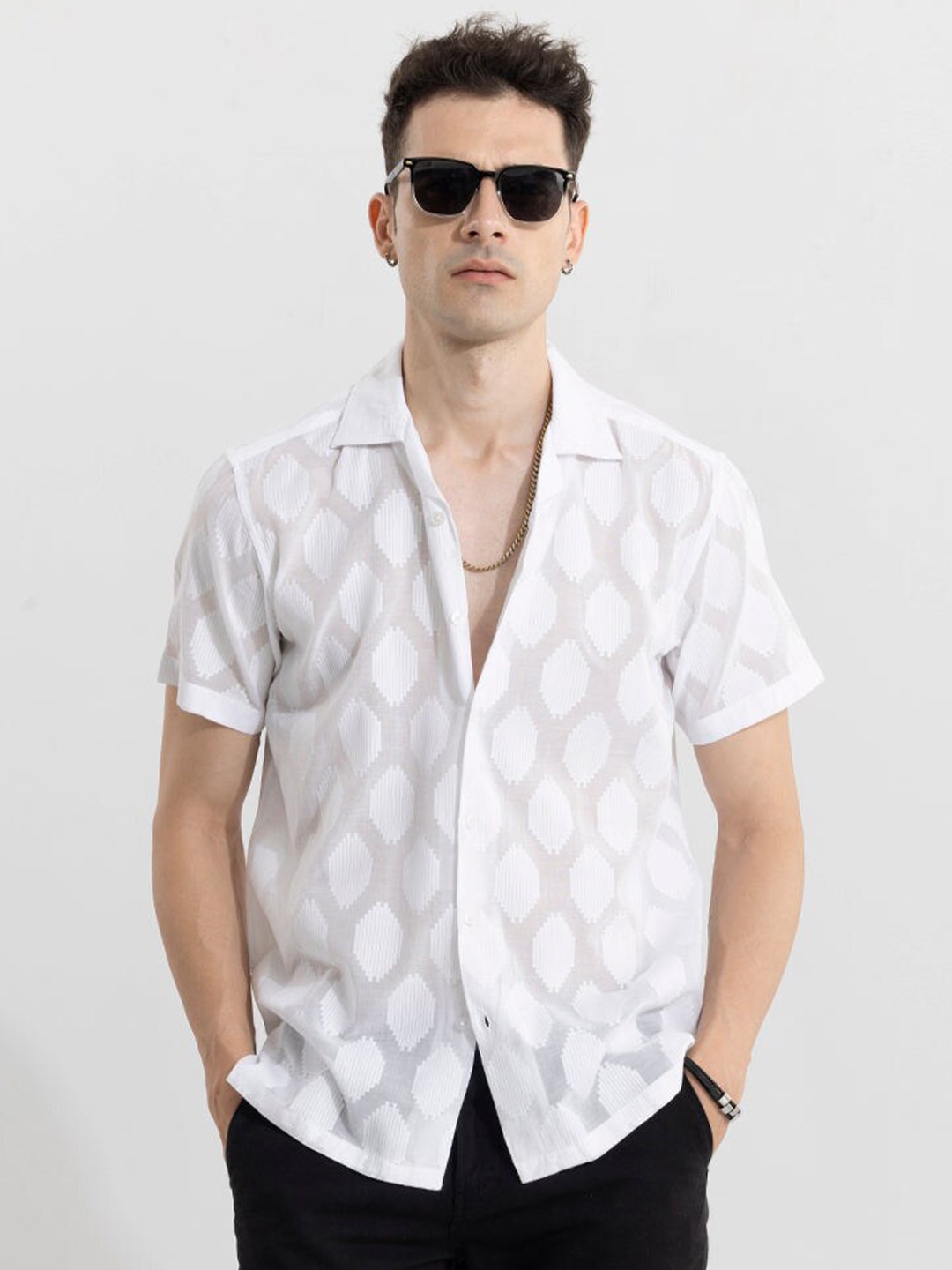 Snitch White Classic Slim Fit Geometric Printed Cuban Collar Cotton Casual Shirt
Snitch White Classic Slim Fit Geometric Printed Cuban Collar Cotton Casual Shirt