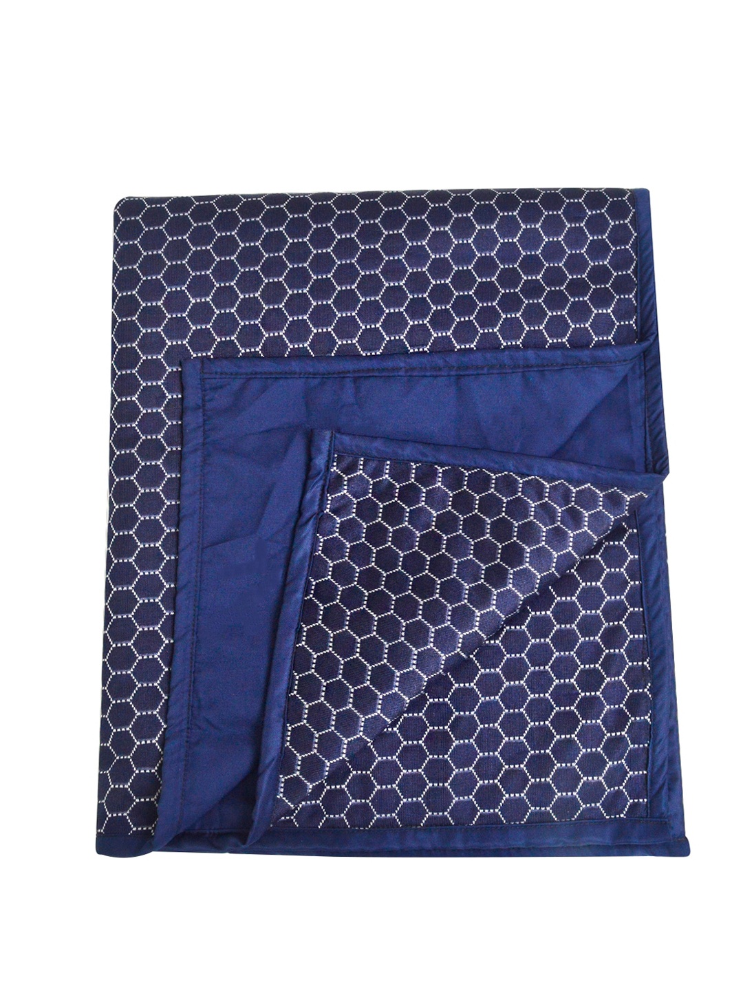 Adbeni Navy Blue Printed 210 GSM Cotton Waterproof Quick Dry Sheet Mattress Protector
Adbeni Navy Blue Printed 210 GSM Cotton Waterproof Quick Dry Sheet Mattress Protector