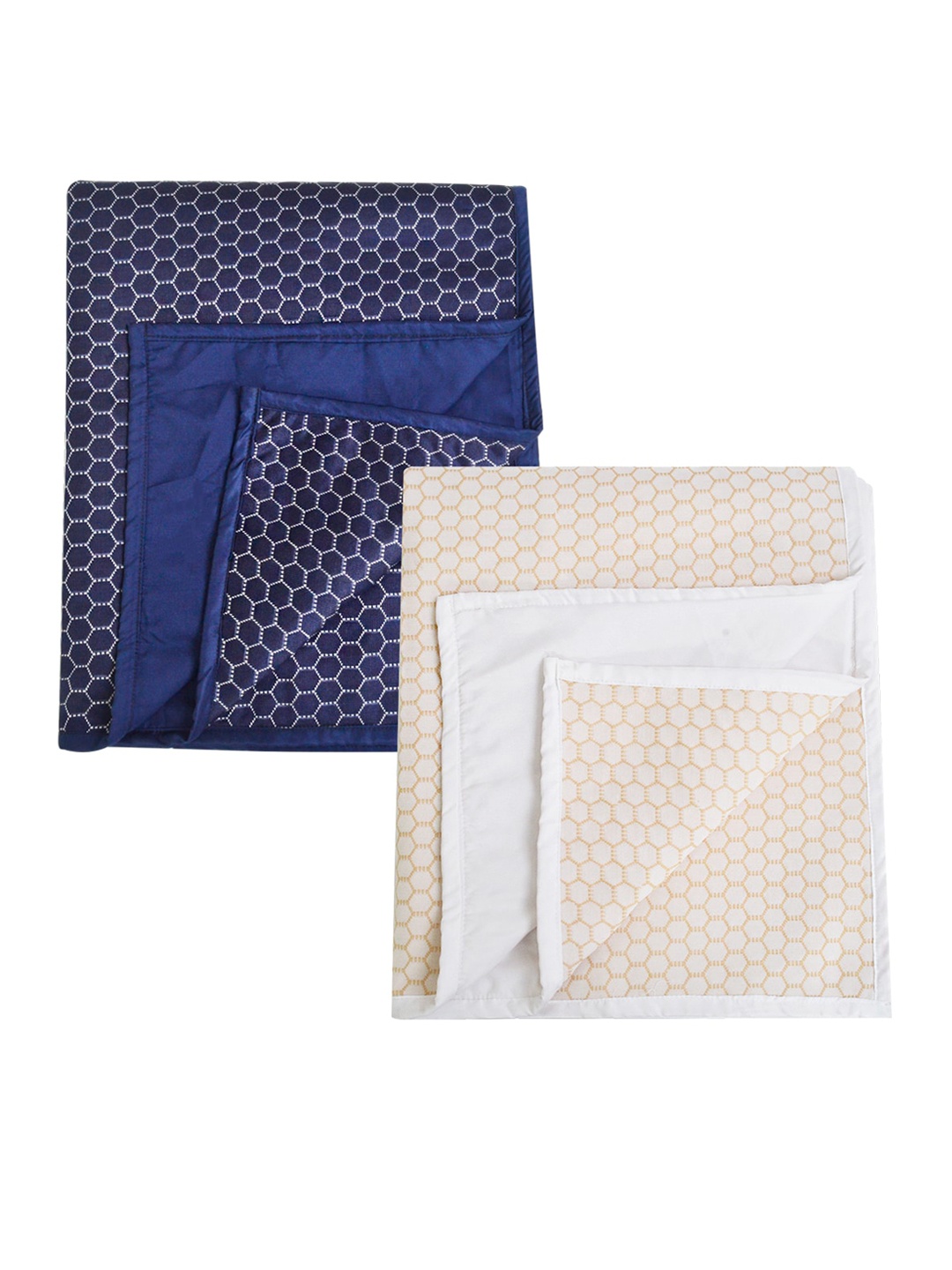 Adbeni Kids Navy Blue & White 2 Pcs Printed Jacquard Waterproof Cotton Mattress Protector
Adbeni Kids Navy Blue & White 2 Pcs Printed Jacquard Waterproof Cotton Mattress Protector