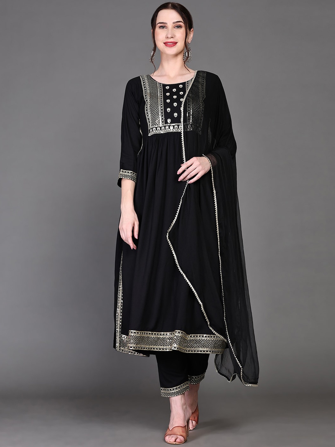 Ziva Fashion Ethnic Motifs Yoke Design High Slit Kurta with Trousers & With Dupatta, Black
Ziva Fashion Ethnic Motifs Yoke Design High Slit Kurta with Trousers & With Dupatta, Black