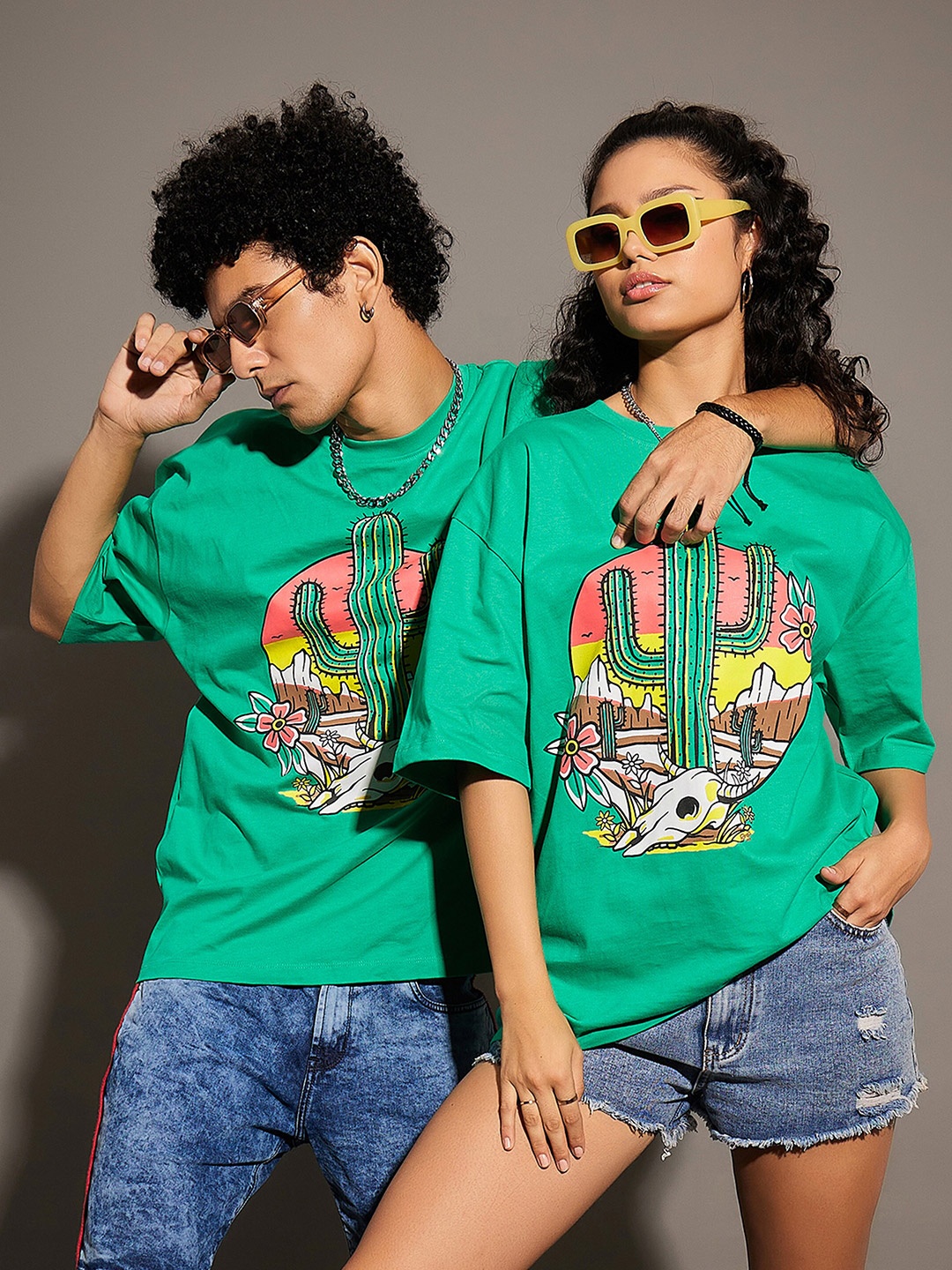 MASCLN SASSAFRAS Unisex Graphic Printed Oversized Pure Cotton T-shirt, Green
MASCLN SASSAFRAS Unisex Graphic Printed Oversized Pure Cotton T-shirt, Green