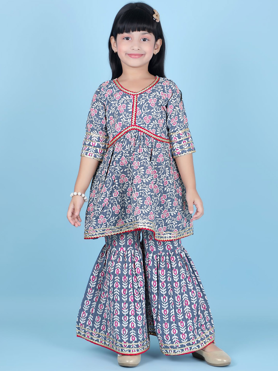 KIDS FARM Girls Floral Printed Empire Gotta Patti Pure Cotton Kurta With Sharara, Blue
KIDS FARM Girls Floral Printed Empire Gotta Patti Pure Cotton Kurta With Sharara, Blue