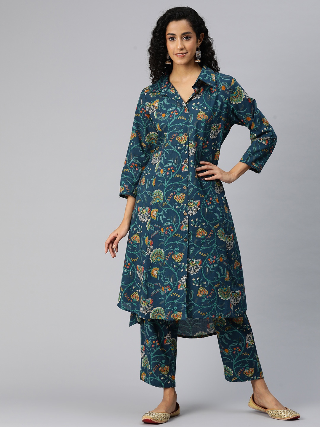 Readiprint Fashions Women Floral Printed A-Line Pure Cotton Kurta with Palazzos, Blue
Readiprint Fashions Women Floral Printed A-Line Pure Cotton Kurta with Palazzos, Blue