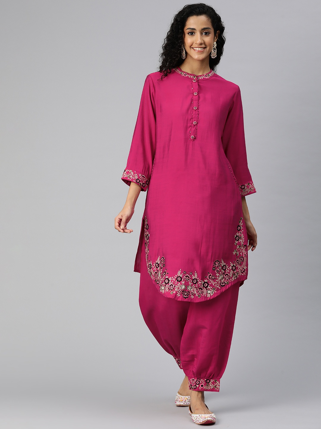 Readiprint Women Floral Embroidered Thread Work Pure Silk Kurta with Harem Pants, Magenta
Readiprint Women Floral Embroidered Thread Work Pure Silk Kurta with Harem Pants, Magenta