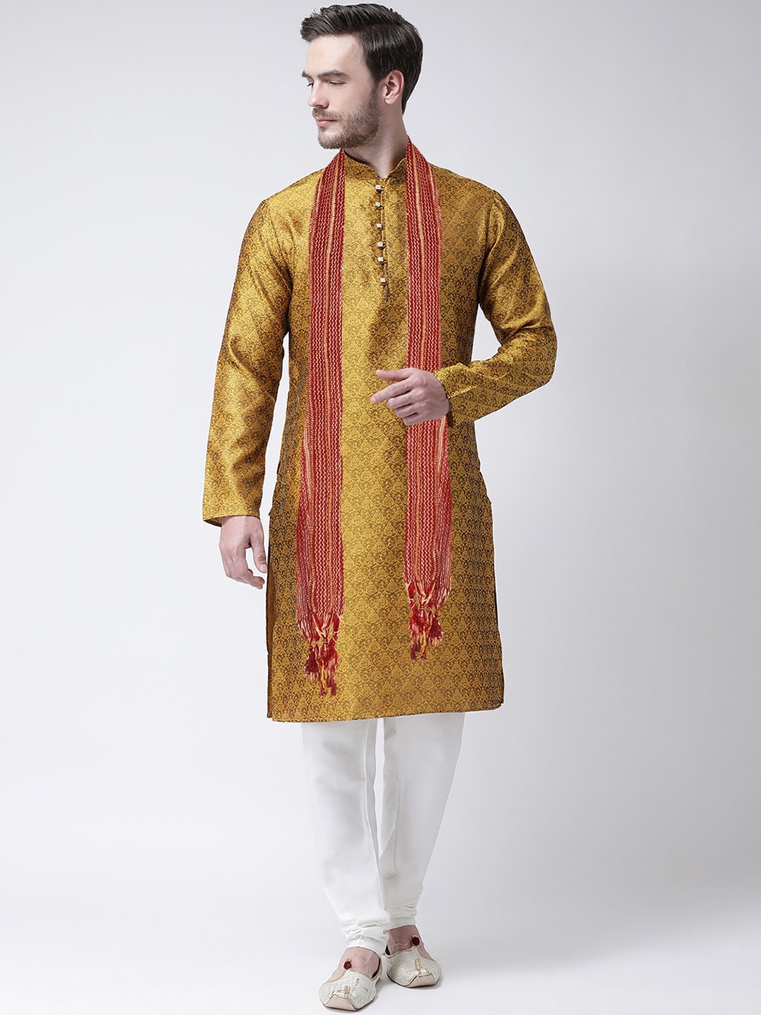 SG LEMAN Ethnic Motifs Woven Design Silk Georgette Jacquard Kurta With Trousers & Dupatta, Mustard
SG LEMAN Ethnic Motifs Woven Design Silk Georgette Jacquard Kurta With Trousers & Dupatta, Mustard