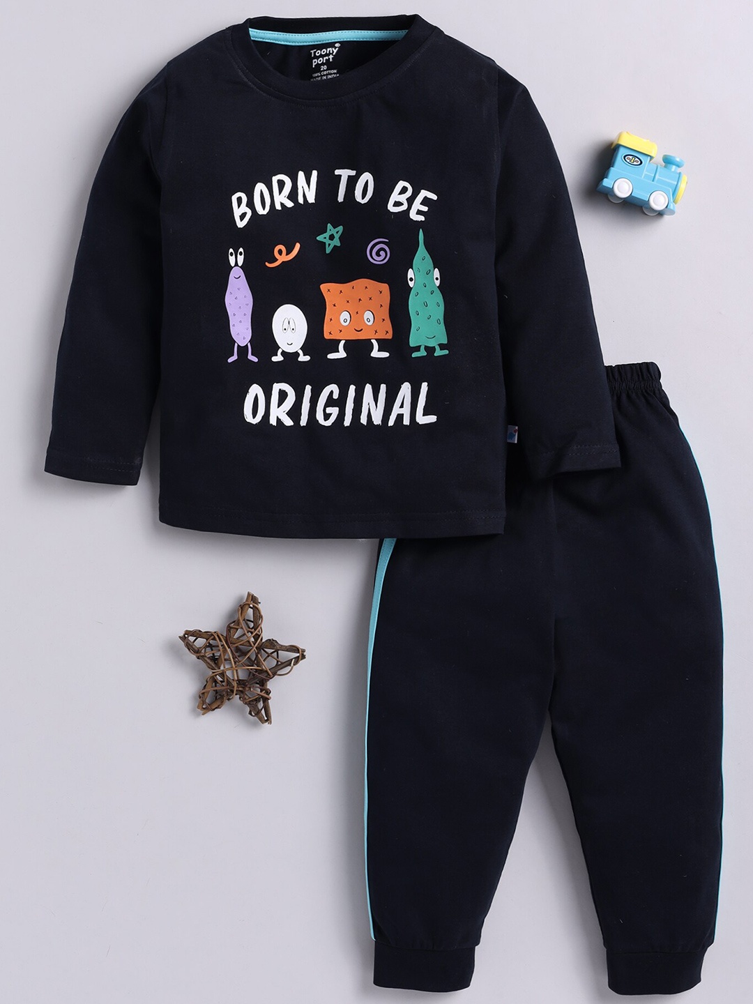 Toonyport Kids Printed Round Neck Long Sleeves Pure Cotton T-shirt with Trousers, Navy blue
Toonyport Kids Printed Round Neck Long Sleeves Pure Cotton T-shirt with Trousers, Navy blue