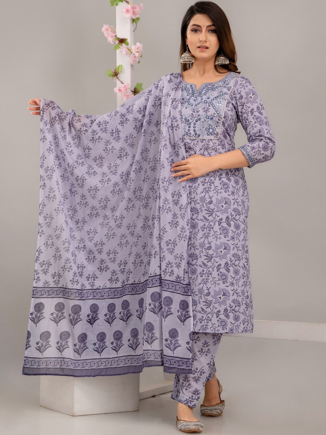 FrionKandy Floral Printed Pure Cotton Straight Kurta With Trousers & Dupatta, Purple
FrionKandy Floral Printed Pure Cotton Straight Kurta With Trousers & Dupatta, Purple